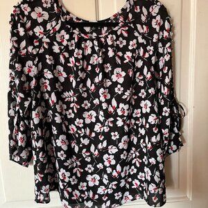 Zac and Rachel Black and White Floral Blouse - Size Medium